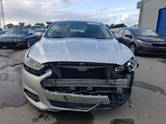 3FA6P0UUXFR106358 - 2015 FORD FUSION S HYBRID GRAY photo 5