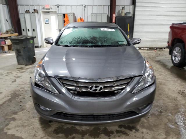 5NPEC4AB2BH304957 - 2011 HYUNDAI SONATA SE GRAY photo 5