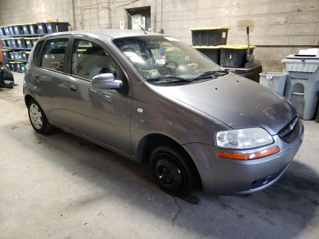 KL1TD66677B790208 - 2007 CHEVROLET AVEO BASE GRAY photo 4