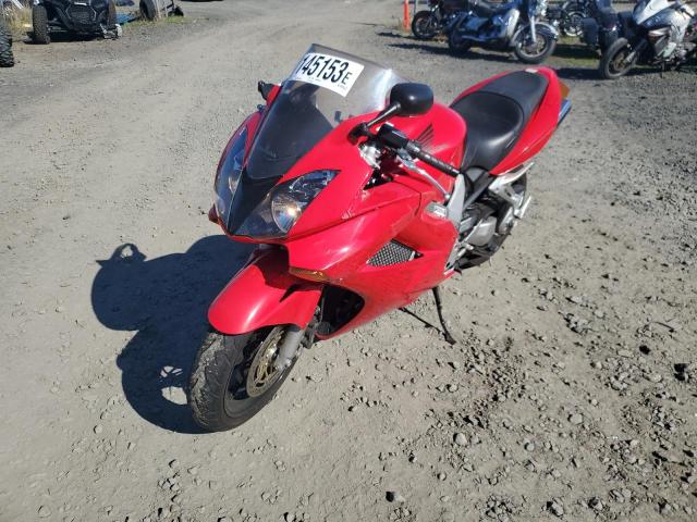 JH2RC46162M401495 - 2002 HONDA VFR800 RED photo 2