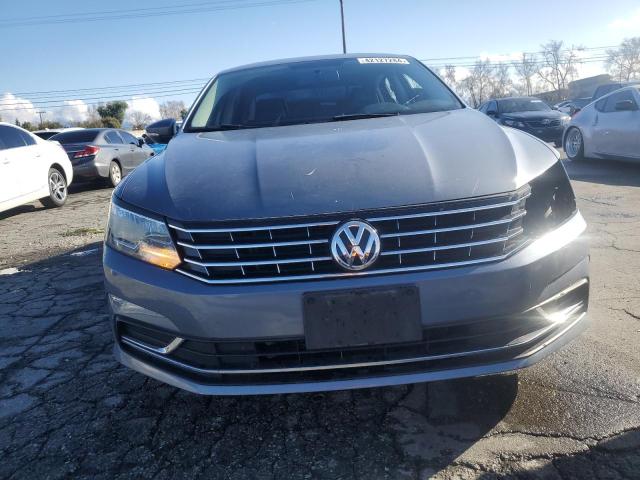 1VWBT7A3XHC038635 - 2017 VOLKSWAGEN PASSAT SE GRAY photo 5