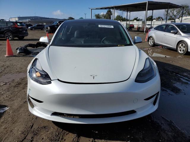 5YJ3E1ECXPF497349 - 2023 TESLA MODEL 3 WHITE photo 5