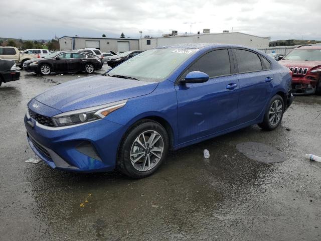 3KPF24ADXPE684523 - 2023 KIA FORTE LX BLUE photo 1