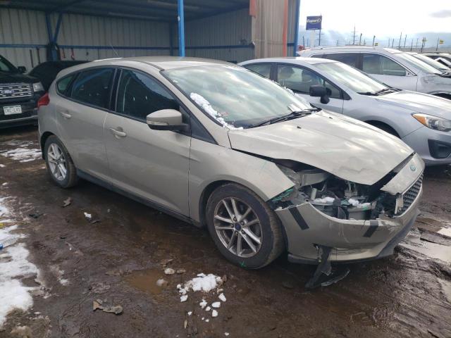 1FADP3K25GL259224 - 2016 FORD FOCUS SE GOLD photo 4