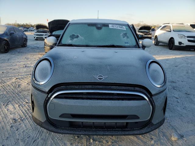 WMW33DK03N2R06435 - 2022 MINI COOPER GRAY photo 5