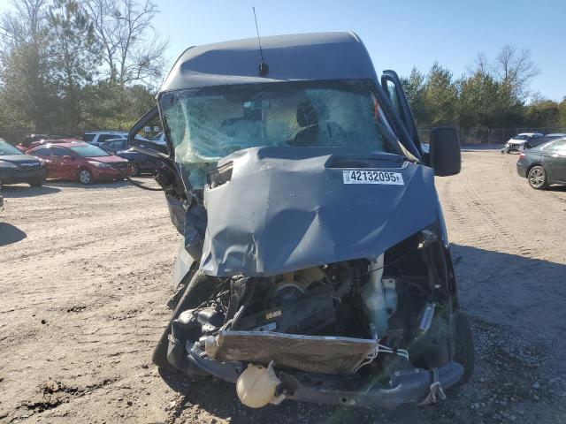 WD3PE7CD5JP632423 - 2018 MERCEDES-BENZ SPRINTER 2500 Grau Foto 5