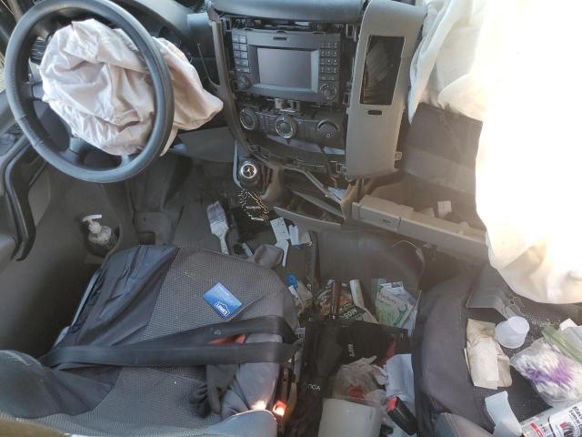 WD3PE7CD5JP632423 - 2018 MERCEDES-BENZ SPRINTER 2500 Grau Foto 8