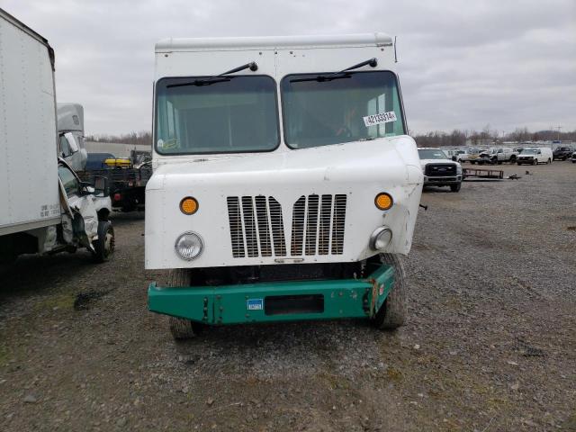 4UZAEGEA2JCJY9214 - 2018 FREIGHTLINER MT55 M LINE WALK-IN VAN TWO TONE photo 5