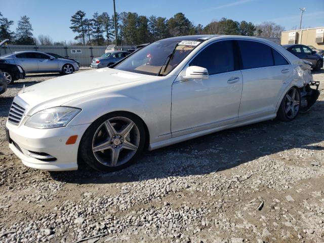 WDDNG8GB6AA337359 - 2010 MERCEDES-BENZ S 550 4MATIC WHITE photo 1