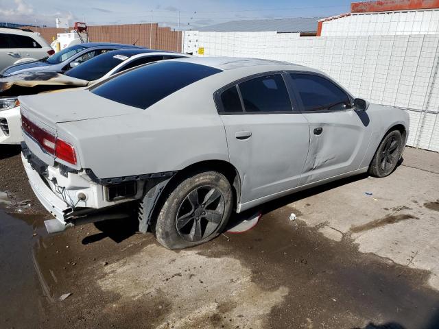 2C3CDXBG1DH624092 - 2013 DODGE CHARGER SE WHITE photo 3