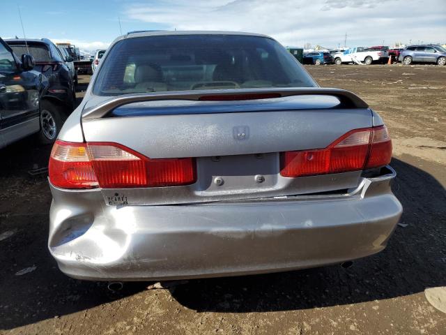 1HGCG1658YA064750 - 2000 HONDA ACCORD EX SILVER photo 6