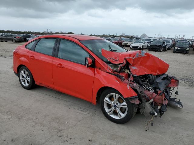 1FADP3F28EL451468 - 2014 FORD FOCUS SE RED photo 4