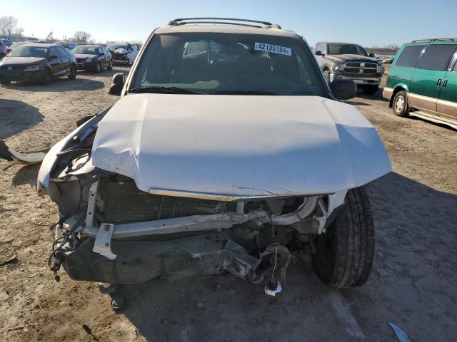 1GKDT13S822137324 - 2002 GMC ENVOY WHITE photo 5