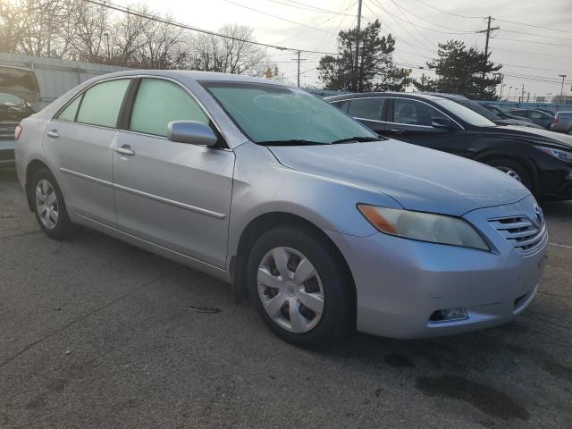 JTNBE46KX73053691 - 2007 TOYOTA CAMRY CE SILVER photo 4