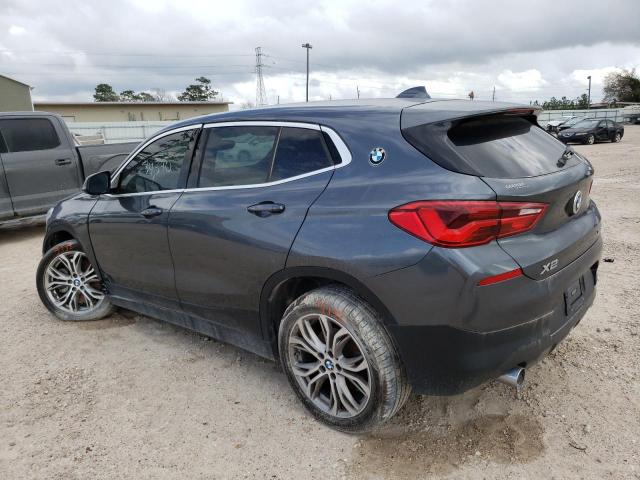 WBXYJ5C37JEF80117 - 2018 BMW X2 XDRIVE28I GRAY photo 2