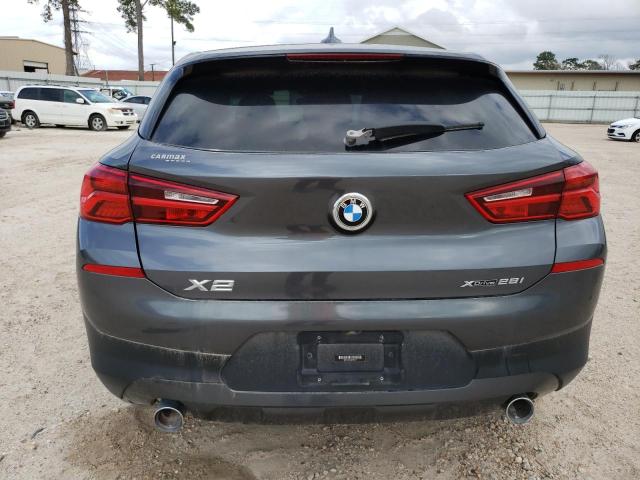 WBXYJ5C37JEF80117 - 2018 BMW X2 XDRIVE28I GRAY photo 6