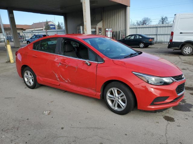 1G1BE5SM1H7118156 - 2017 CHEVROLET CRUZE LT RED photo 4