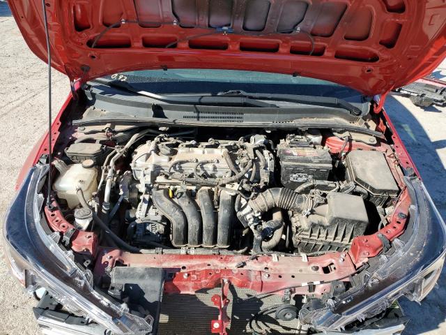 5YFHPRAEXLP013622 - 2020 TOYOTA COROLLA LE RED photo 11