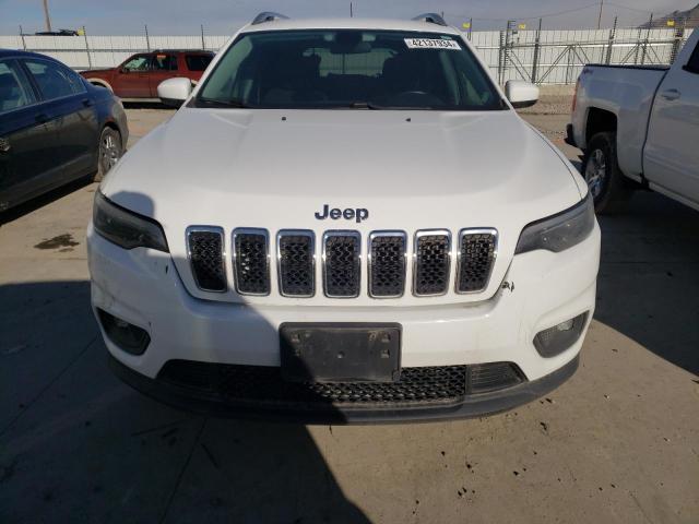 1C4PJMCX6KD272981 - 2019 JEEP CHEROKEE LATITUDE WHITE photo 5