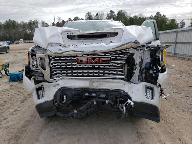 1GT49RE70MF128856 - 2021 GMC SIERRA K2500 DENALI WHITE photo 11