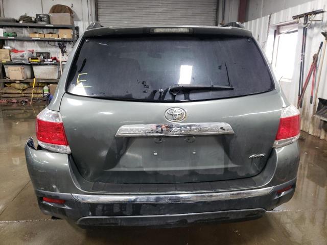 5TDBK3EH6DS262885 - 2013 TOYOTA HIGHLANDER BASE GRAY photo 6