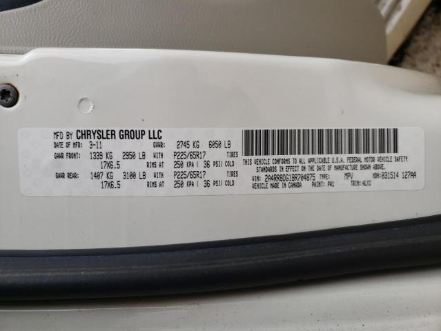 2A4RR8DG1BR704875 - 2011 CHRYSLER TOWN & COU TOURING L WHITE photo 13