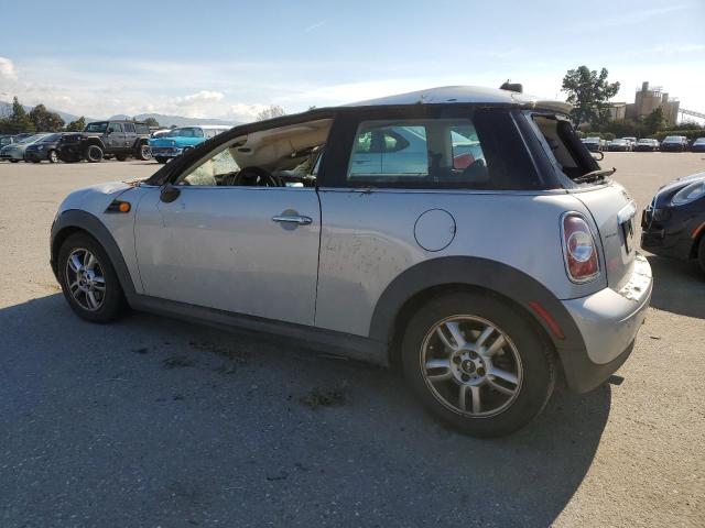 WMWSU3C53DT681634 - 2013 MINI COOPER SILVER photo 2