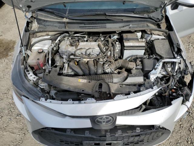 5YFEPMAEXMP176441 - 2021 TOYOTA COROLLA LE SILVER photo 11