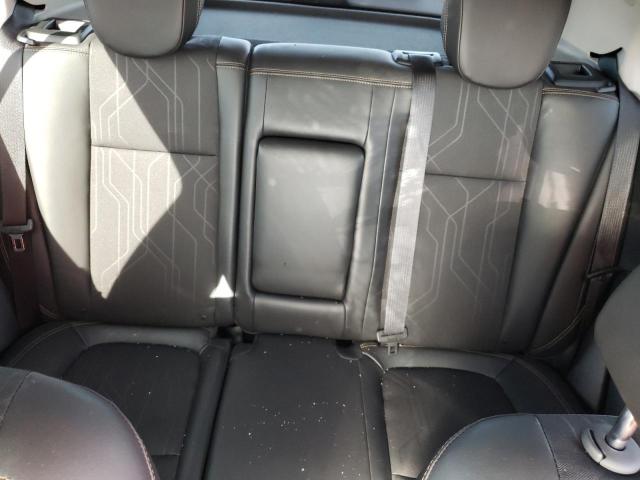 3GNCJLSB9KL193921 - 2019 CHEVROLET TRAX 1LT WHITE photo 10