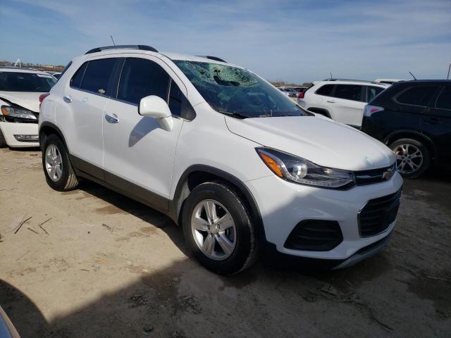 3GNCJLSB9KL193921 - 2019 CHEVROLET TRAX 1LT WHITE photo 4
