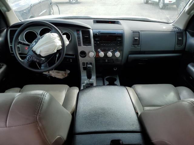 5TFRM5F15BX021719 - 2011 TOYOTA TUNDRA DOUBLE CAB SR5 GRAY photo 8