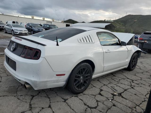 1ZVBP8AM0E5288582 - 2014 FORD MUSTANG WHITE photo 3