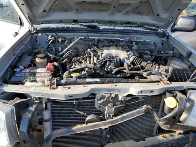 1N6ED26Y84C457773 - 2004 NISSAN FRONTIER KING CAB XE V6 SILVER photo 11