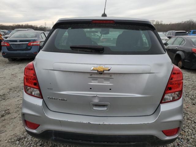 KL7CJNSB1JB608389 - 2018 CHEVROLET TRAX LS SILVER photo 6