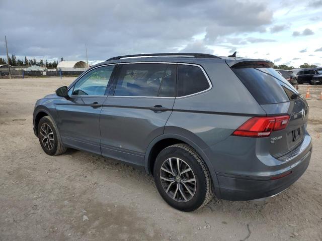 3VV3B7AX7KM144612 - 2019 VOLKSWAGEN TIGUAN SE GRAY photo 2