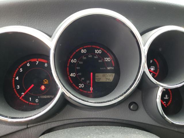 2T1KR32E14C316267 - 2004 TOYOTA COROLLA MA XR SILVER photo 9