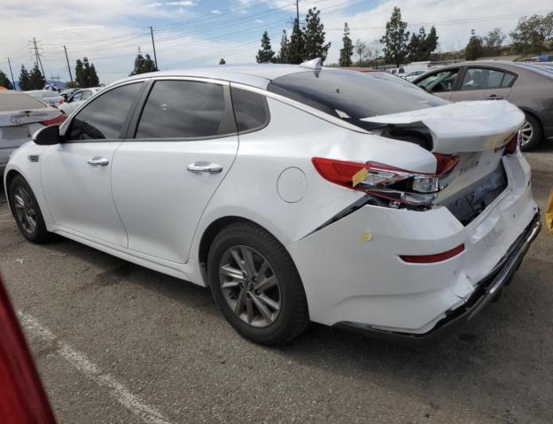 5XXGT4L33KG341851 - 2019 KIA OPTIMA LX WHITE photo 2