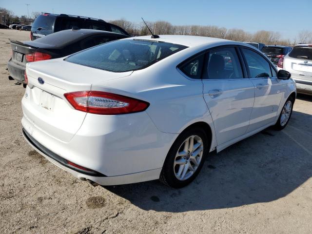 1FA6P0H78E5370362 - 2014 FORD FUSION SE WHITE photo 3