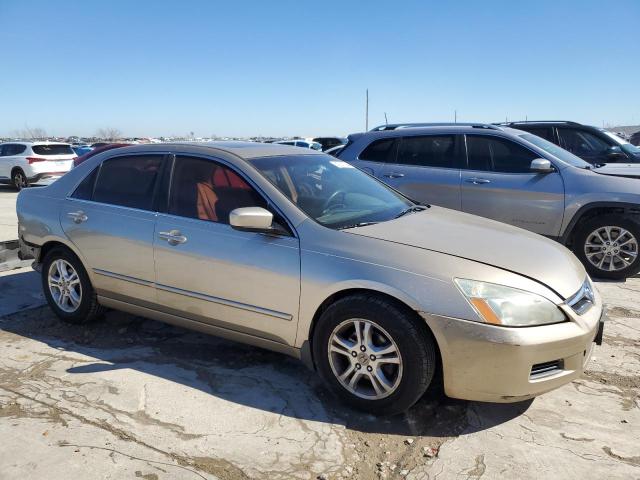 1HGCM56837A045676 - 2007 HONDA ACCORD EX GOLD photo 4