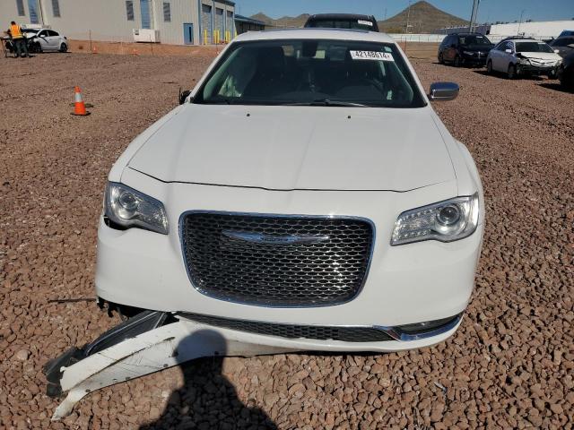 2C3CCAEG3GH181637 - 2016 CHRYSLER 300C WHITE photo 5