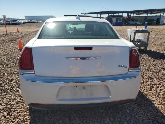 2C3CCAEG3GH181637 - 2016 CHRYSLER 300C WHITE photo 6