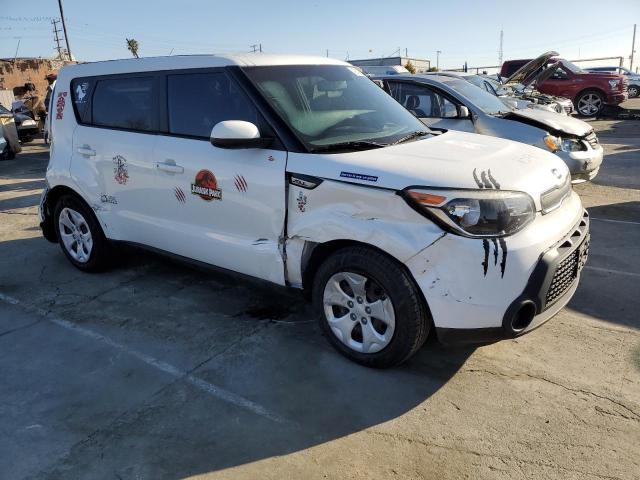 KNDJN2A2XF7117800 - 2015 KIA SOUL WHITE photo 4