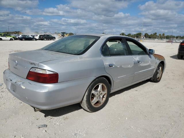 19UUA56612A013720 - 2002 ACURA 3.2TL SILVER photo 3