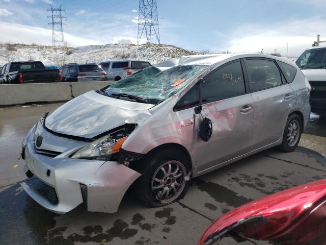 JTDZN3EUXD3273666 - 2013 TOYOTA PRIUS V SILVER photo 1