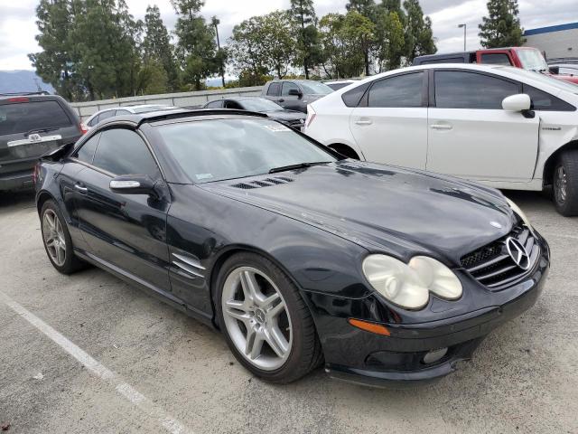 WDBSK75F16F114988 - 2006 MERCEDES-BENZ SL 500 BLACK photo 4