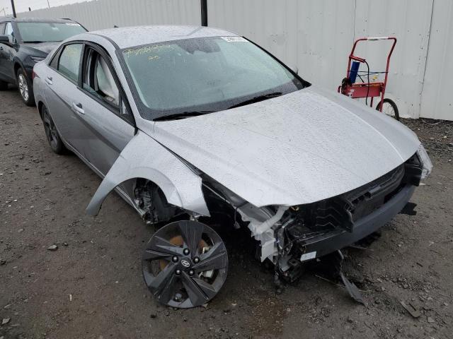 5NPLM4AG8MH024267 - 2021 HYUNDAI ELANTRA SEL SILVER photo 4