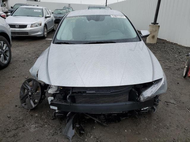 5NPLM4AG8MH024267 - 2021 HYUNDAI ELANTRA SEL SILVER photo 5