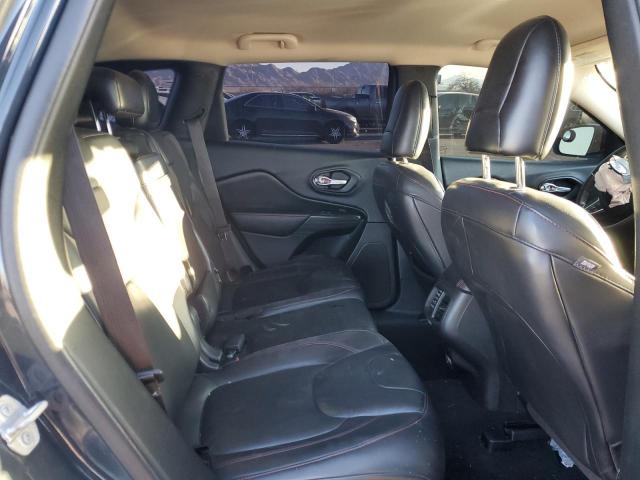 1C4PJMBS1GW226668 - 2016 JEEP CHEROKEE TRAILHAWK GRAY photo 11