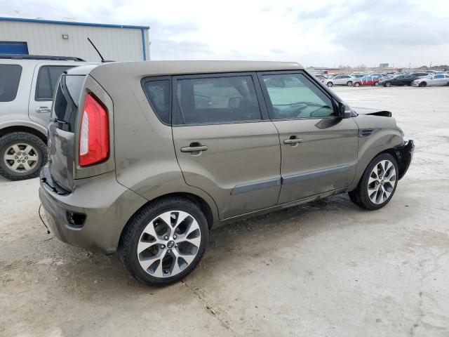 KNDJT2A6XD7502618 - 2013 KIA SOUL + GREEN photo 3