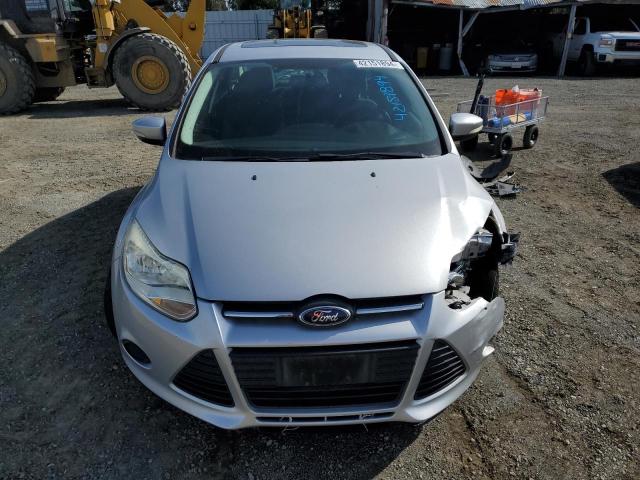 1FADP3F28EL170898 - 2014 FORD FOCUS SE SILVER photo 5